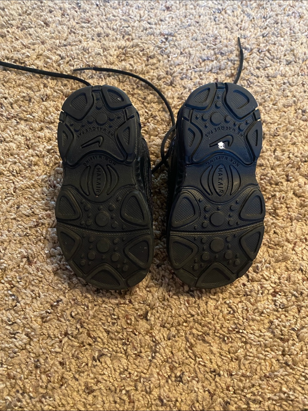 5C Shoes - Picture 4 of 9